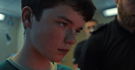 Zagrał w hicie Netfliksa. 15-letni aktor opowiada, co działo się po powrocie do szkoły