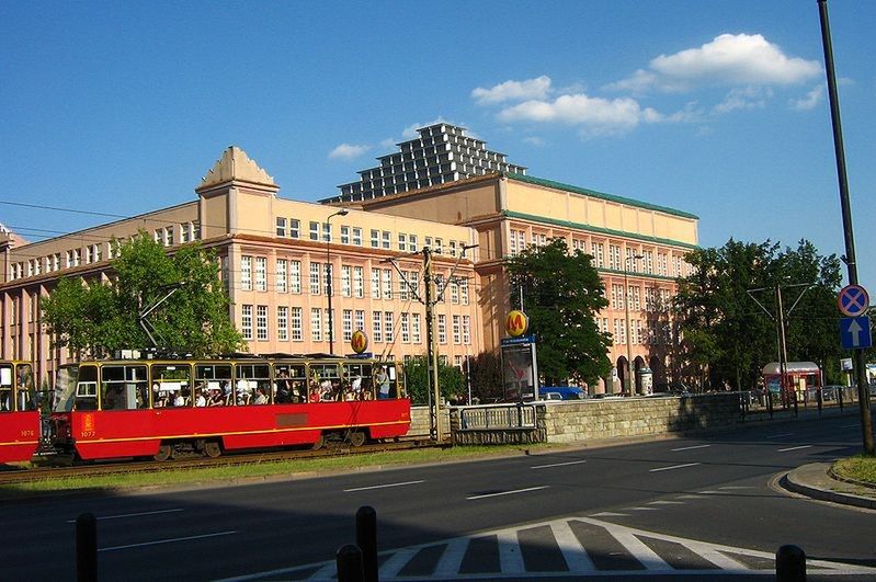 Najwięcej zarabiają studenci warszawskiej SGH!