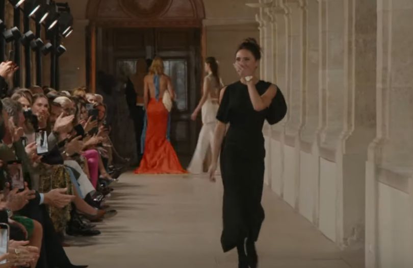 Victoria Beckham wybuchła płaczem po pokazie na Paris Fashion Week