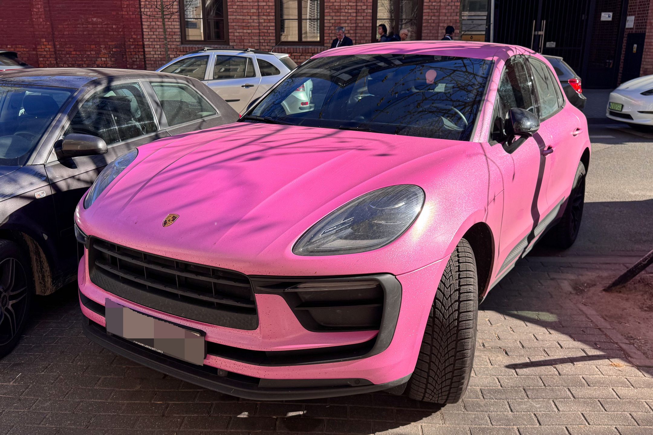 Odpicowana Lila Janowska stołuje się w modnej knajpce