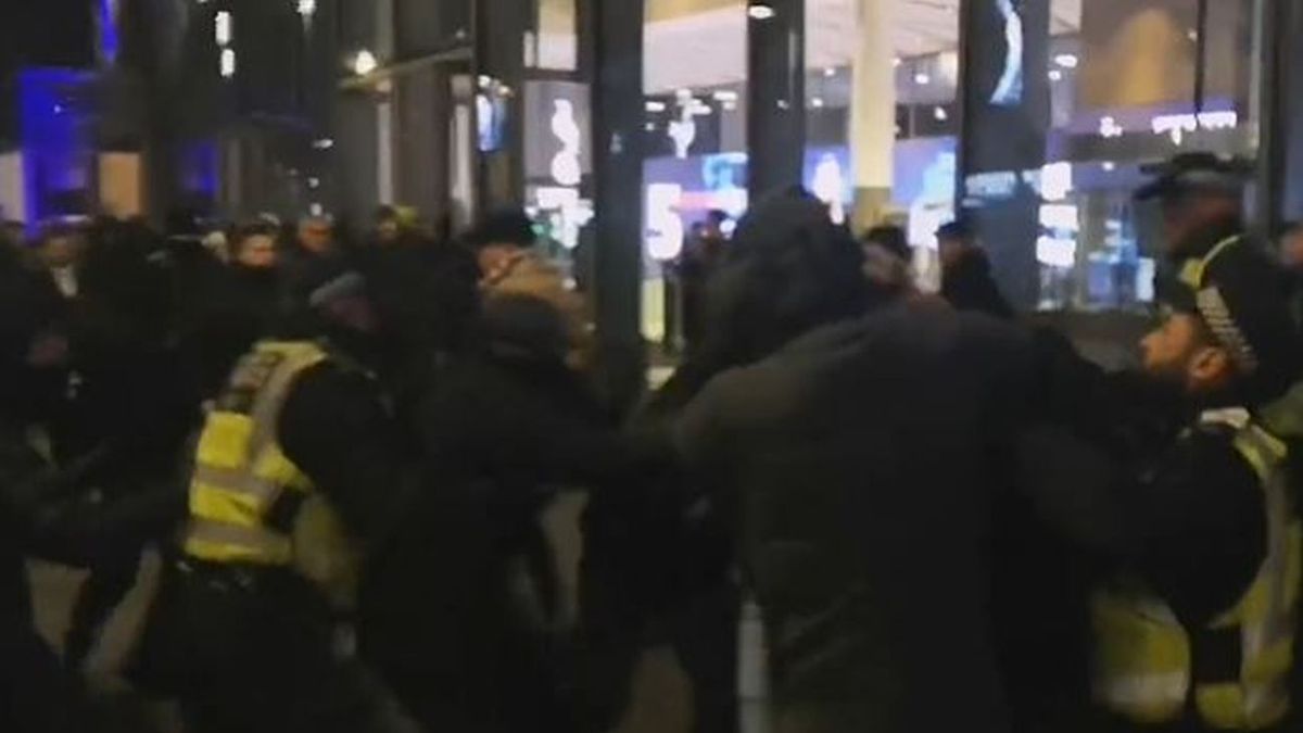 Zamieszki na ulicach Londynu