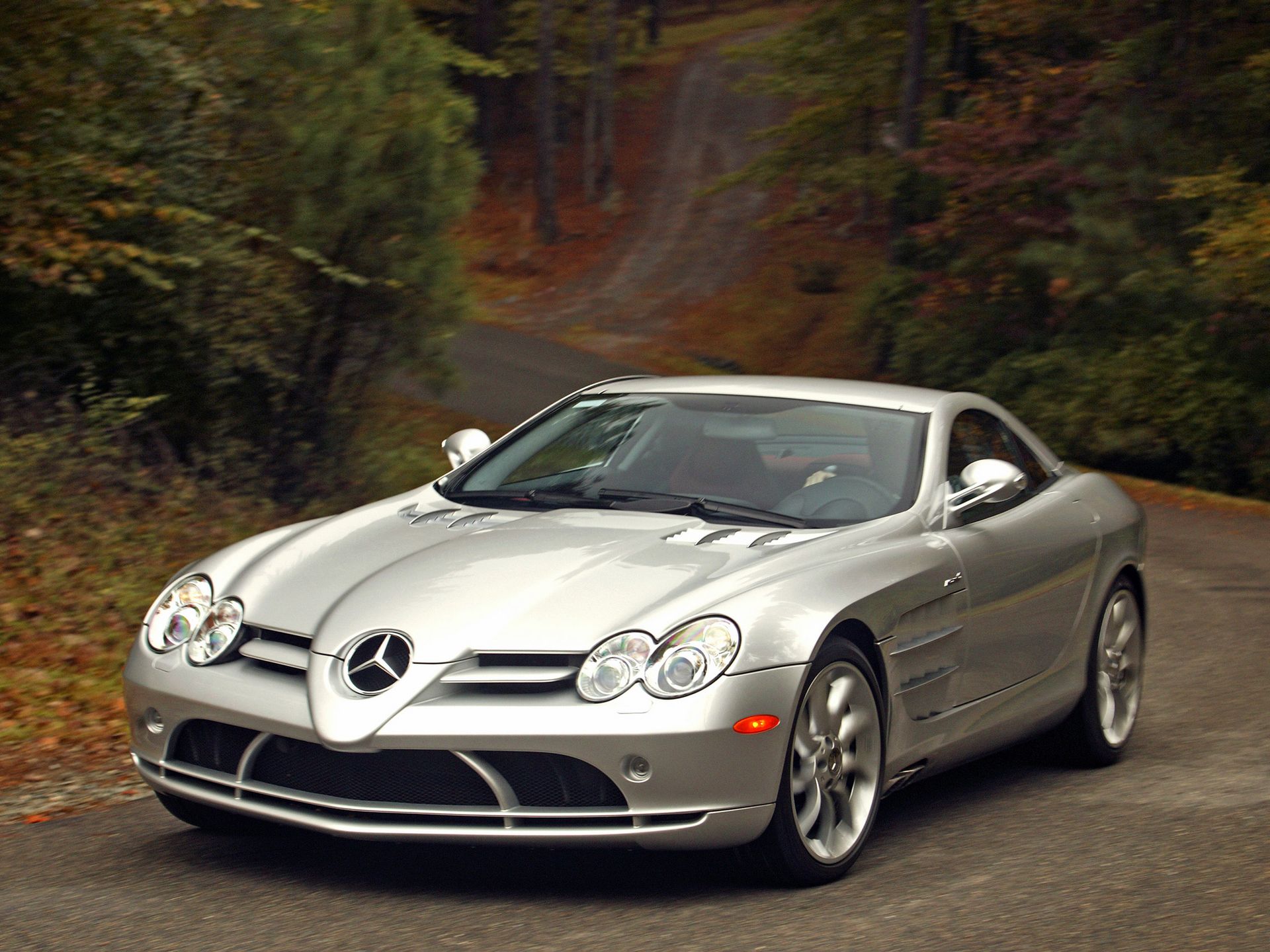 Pokolenie wcześniej: Mercedes-Benz SLR McLaren 62