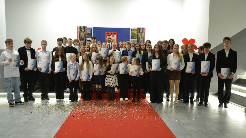 Gala wręczenia stypendiów burmistrza w Skępem