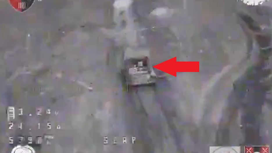 Rosyjski TOS-1A zniszczony lub poważnie uszkodzony przez ukraińskich droniarzy.
