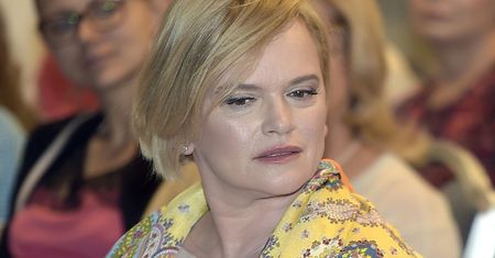 Hollywoodzcy reżyserzy nie szczędzili jej obietnic. Tego romansu Figura żałuje