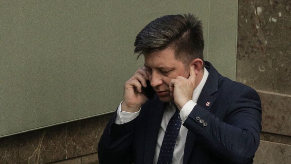 "Rz": w skardzionej korespondencji  Michała Dworczyka znalazły się ściśle tajne informacje