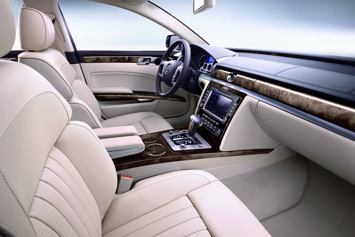 2011 Volkswagen Phaeton