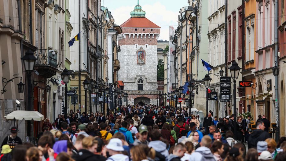 W Polsce zaczyna się sezon turystyczne i wiele hoteli chce wrócić do w pełni komercyjnej działalności 