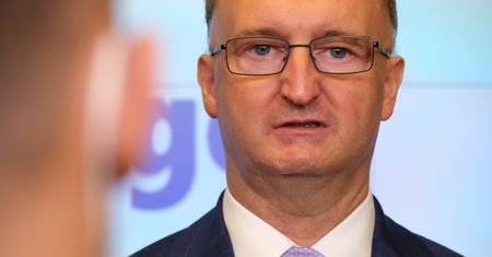 Rosja zapłaci Polsce za zakręcenie kurka? "Mamy prawo do kar umownych"
