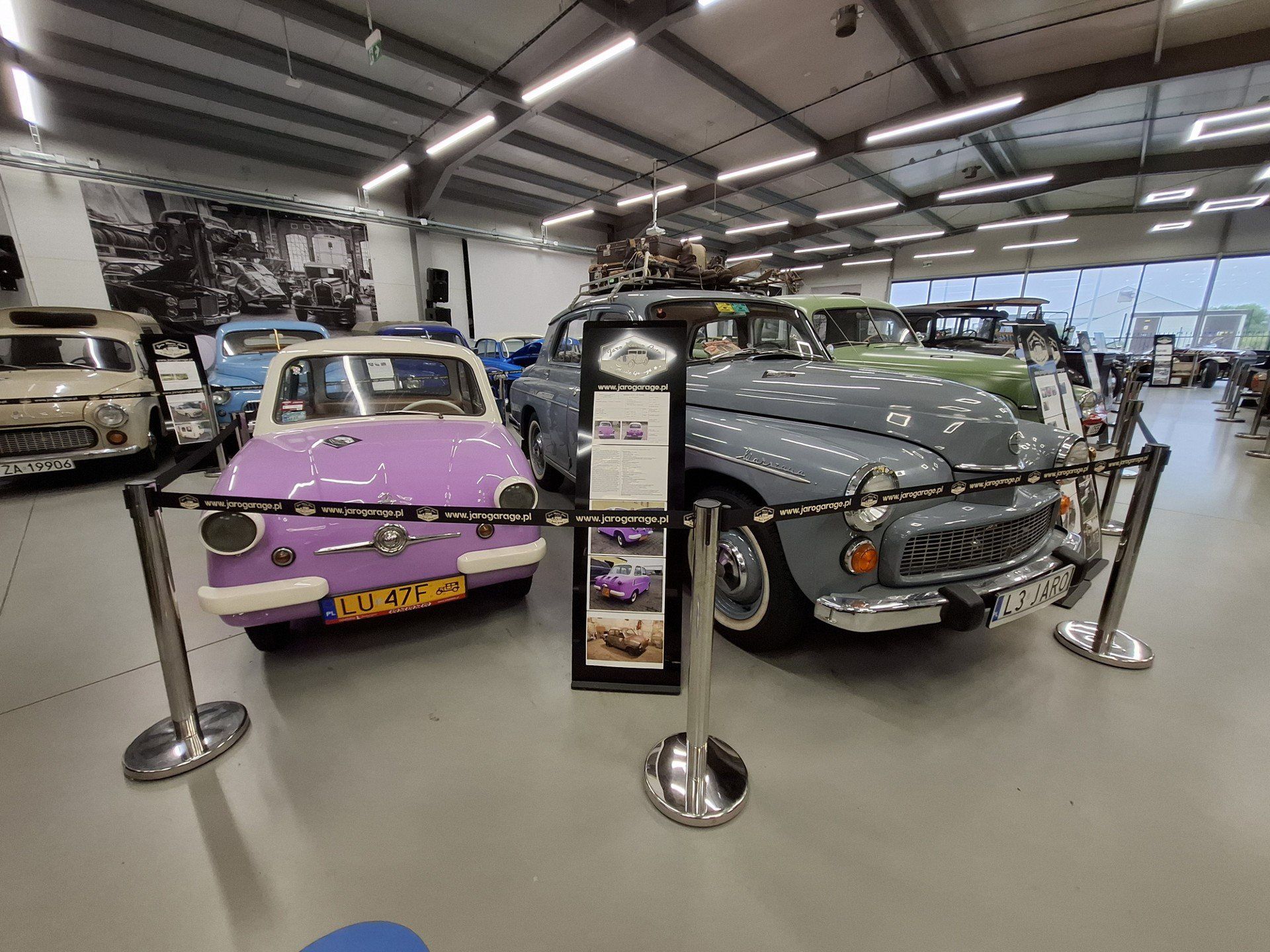 Muzeum Jaro Retro Auto Classic Garage w Lublinie