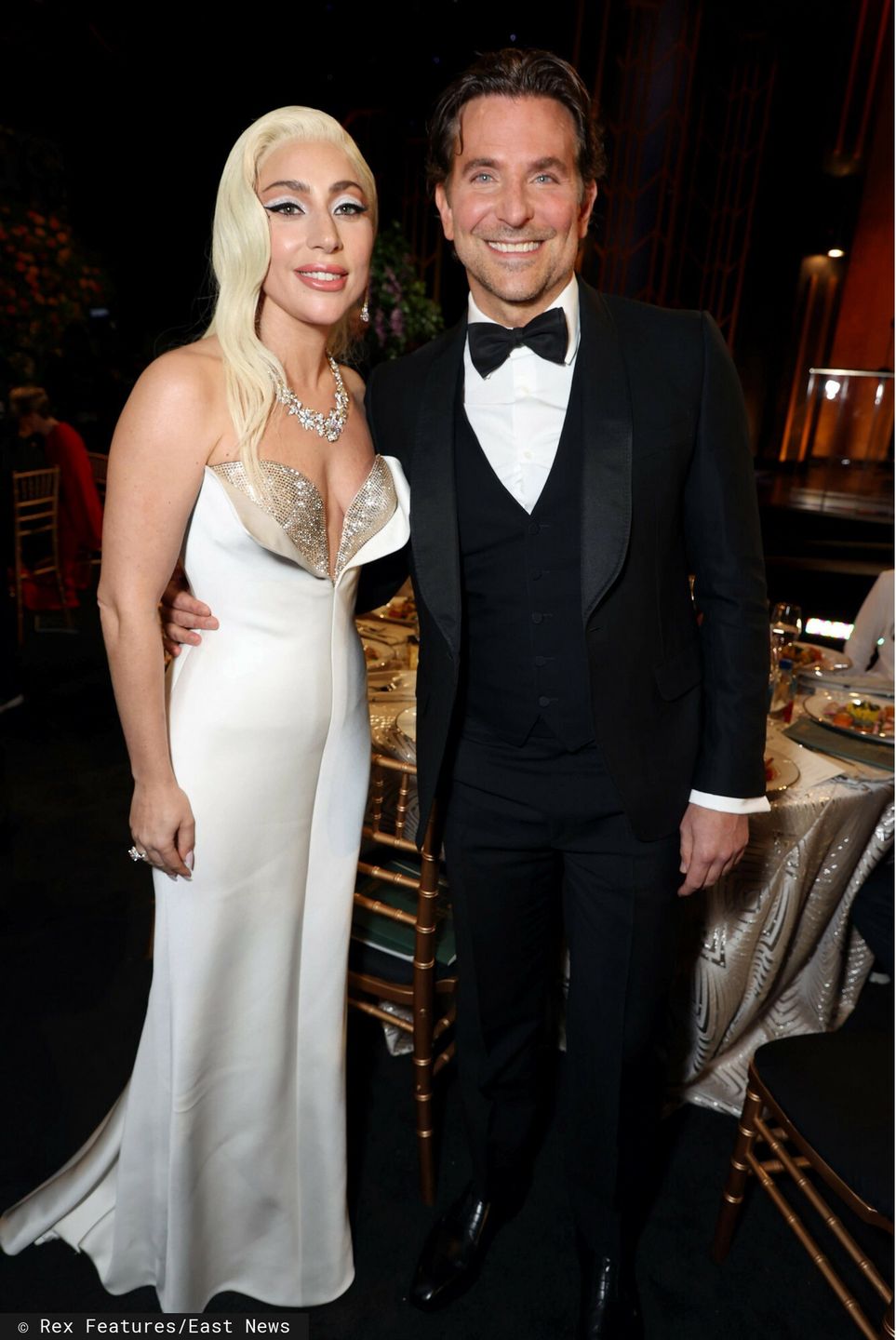SAG Awards 2022. Lady Gaga i Bradley Cooper wymieniają uprzejmości na gali