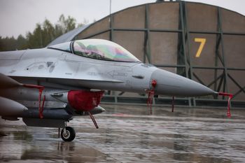 Polskie F-16 przechwyciły rosyjski samolot nad Bałtykiem