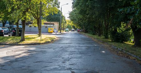 Lublin podpisał kolejne umowy na remonty miejskich dróg. Zobacz, gdzie będą pracować drogowcy