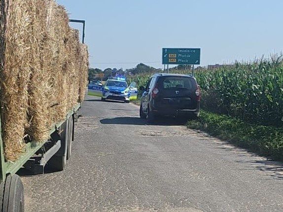 Kierowca poruszał się po drodze slalomem. Zatrzymał go policjant po służbie!