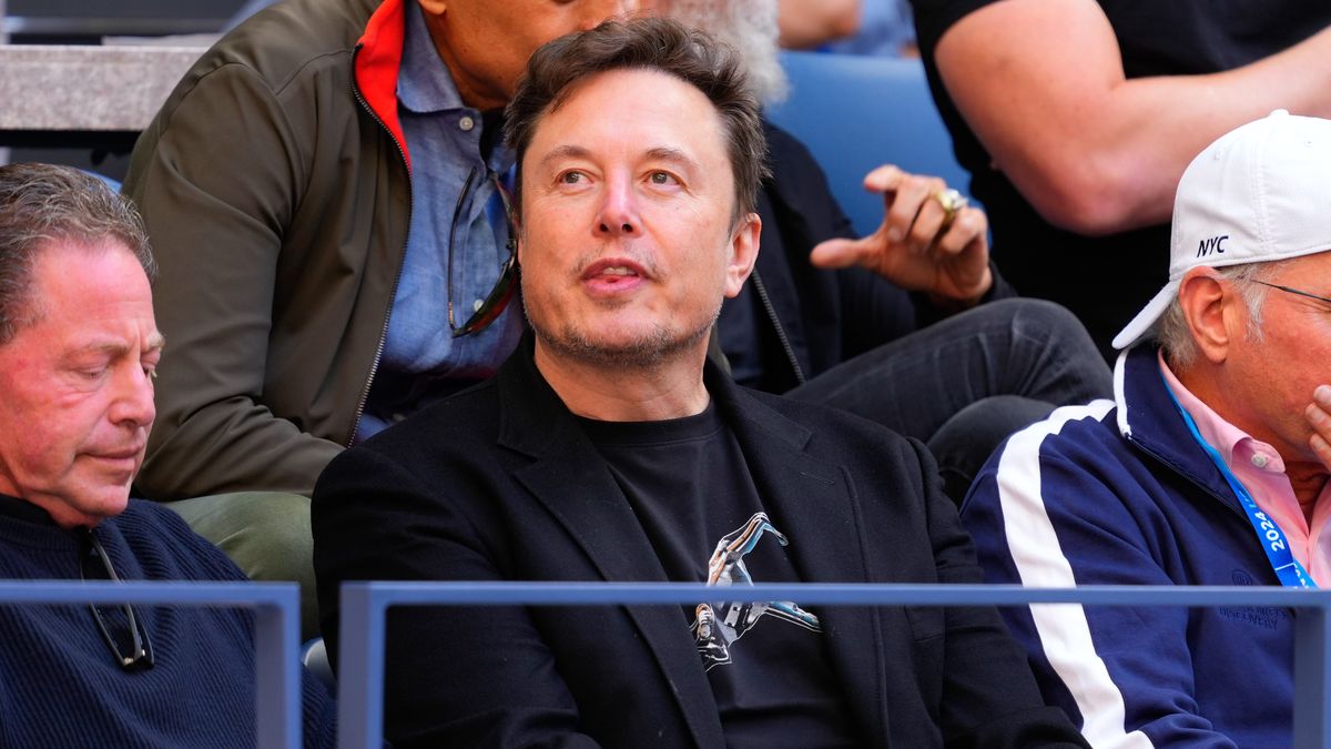 W lipcu Elon Musk poparł kandydaturę Trumpa na prezydenta 