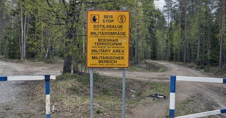 Graniczą z Rosją. Chcą kupić milion min przeciwpiechotnych
