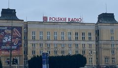 „Gazeta Wyborcza” o zarzutach molestowania w Polskim Radiu. Nadawca zapowiada kroki prawne