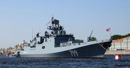Bez parady morskiej w Dniu Zwycięstwa? "Rosja może się obawiać"
