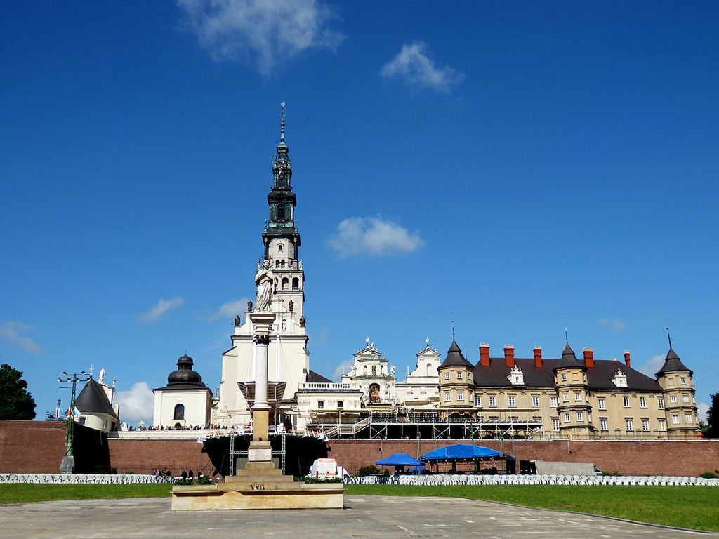 Gorzów: Pielgrzymi pakują plecaki. Cel? Jasna Góra. Do pokonania? 400 kilometrów!