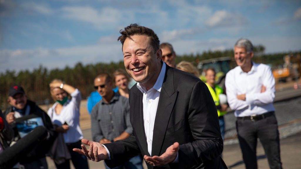 Elon Musk kontrowersyjnie o szczepionce