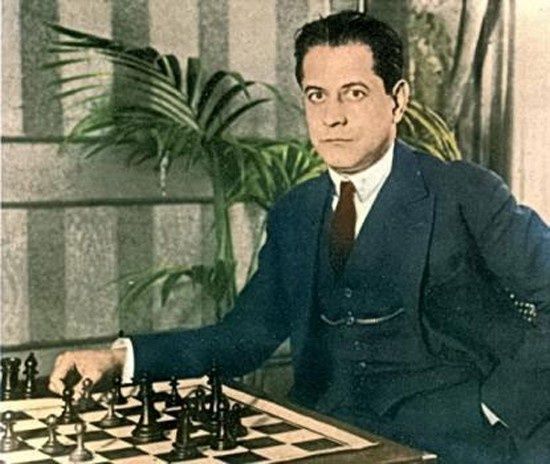 Jose Raul Capablanca źródło: https://miro.medium.com/