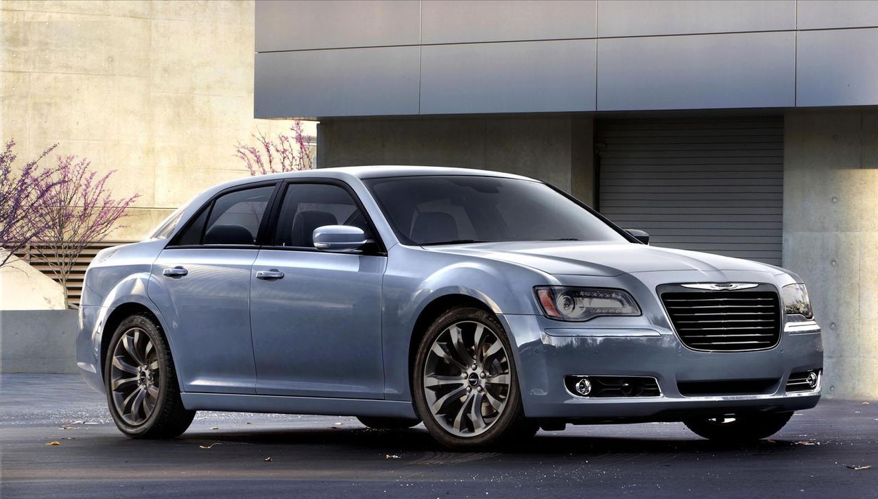 Chrysler odświeżył model 300S