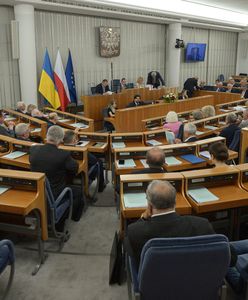 Uchwała potępiająca ludobójstwo na Wołyniu. Dwóch senatorów PiS przeciw