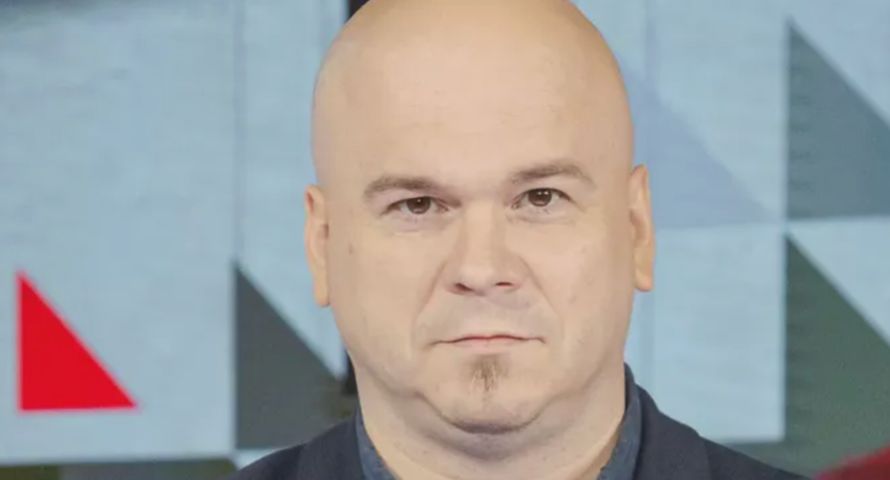 Czołowy dziennikarz polityczny odchodzi z "Super Expressu". Prowadził debatę w TVP