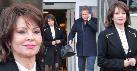 Trojanowska "bez botoksu" z chłopakiem na spacerze (ZDJĘCIA)