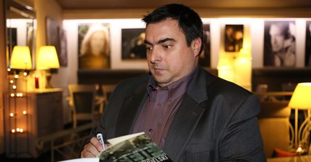 Tomasz Sekielski wspomina swój wyjazd do Włoch. "Wyprawa do Rzymu wydaje się tak bardzo odległa i nierealna"