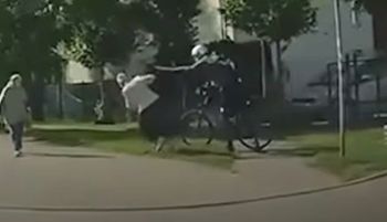 Bestialski atak. Ofiarą seniorka. Ustalili tożsamość rowerzysty