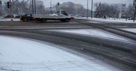 Pogoda w Warszawie w środę 27 stycznia. Lekkie opady śniegu