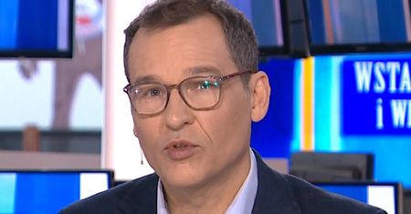 Od lat jest gwiazdą TVN24. Kim jest żona Roberta Kantereita? "Kolega zaprosił ją"