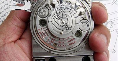 Jaeger LeCoultre Compass - Kompas, zegarek, aparat czy scyzoryk?