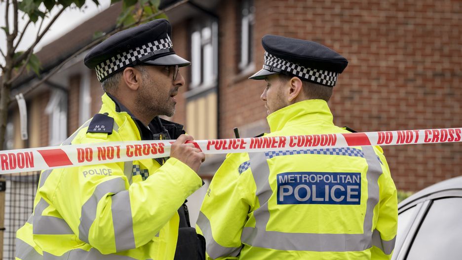 Met police officers stand at the cordon where the murders of four people occurred in Delaford Road in Bermondsey, Southwark occurred, on 25th April 2022, in London, England. It is believed that all victims and an arrested  person are known to each other. (Photo by Richard Baker / In Pictures via Getty Images)