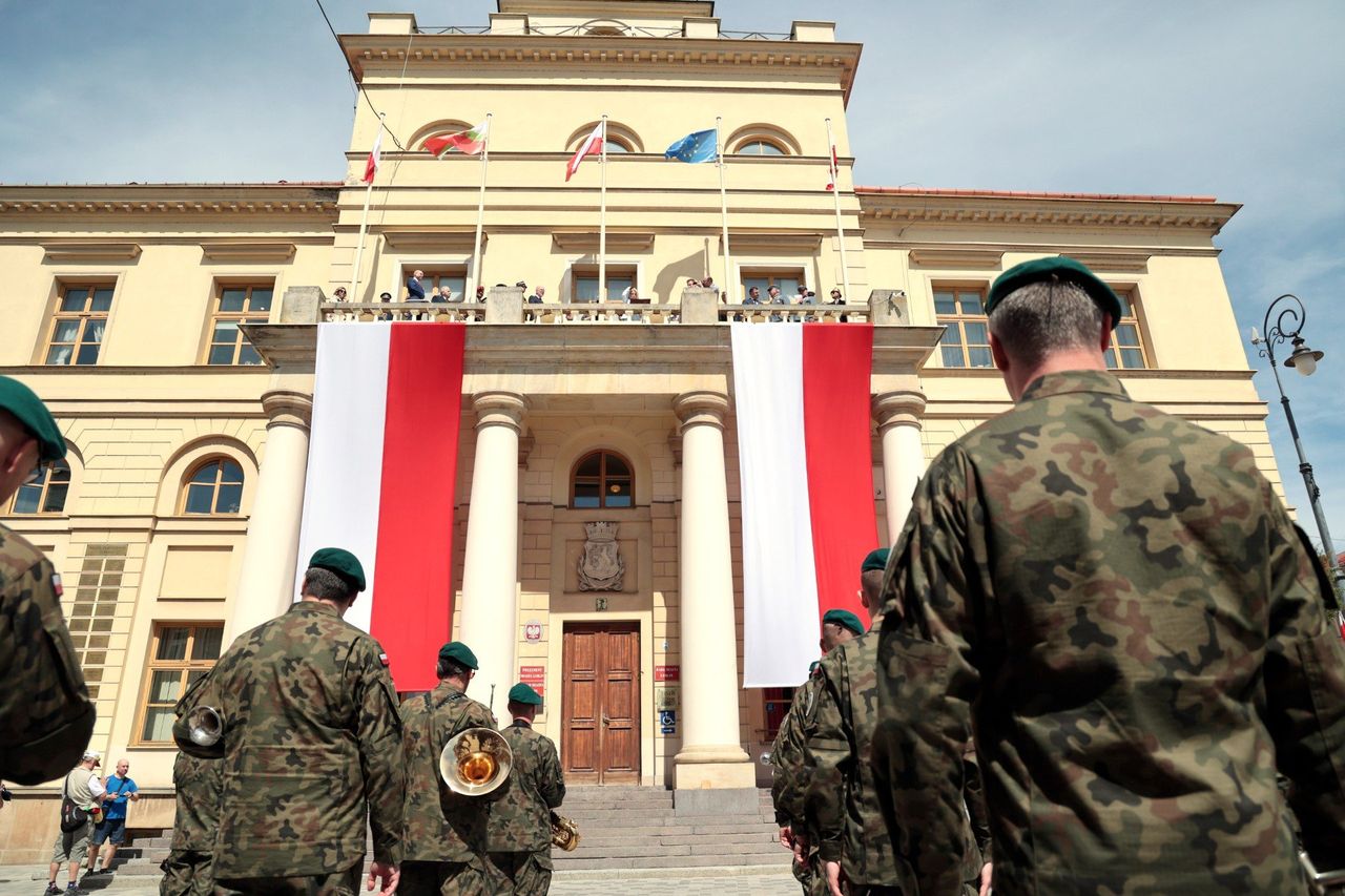 Lublin: Twierdza ratusz? Radny chce, aby pojawiły się bramki kontrolne