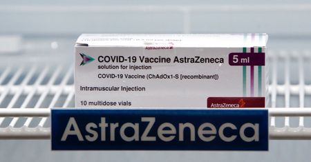 AstraZeneca szykuje dużą zmianę. Chodzi o szczepionkę przeciw COVID-19
