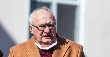 Nagle wskazał Licheń. Sarkazm prof. Krzysztofa Simona był zauważalny