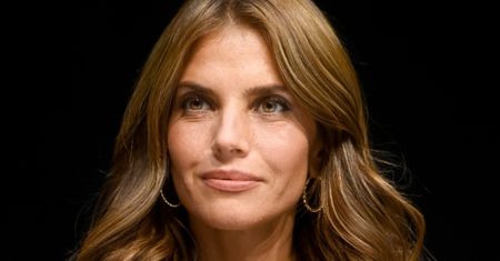 Weronika Rosati olśniewa na czerwonym dywanie w Cannes w projekcie mamy. "CHOLERNIE dobrze jest wrócić"