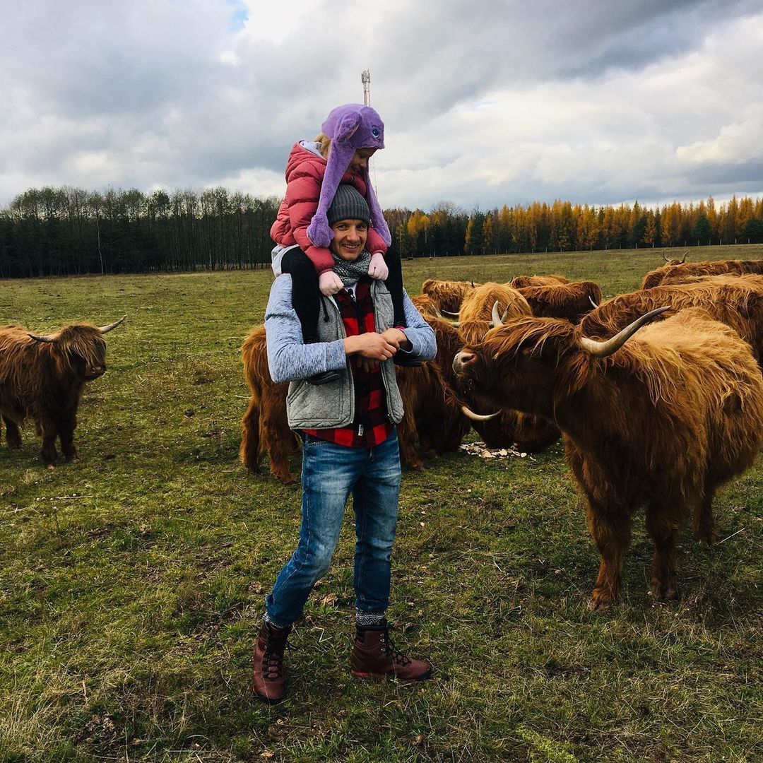 "Rolnik szuka żony". Marta pokazała córkę. Dogadują się z Pawłem?