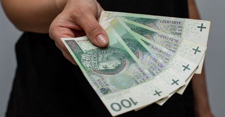 500 plus na nowy okres świadczeniowy. Rodzice złożyli już wnioski na ponad milion dzieci