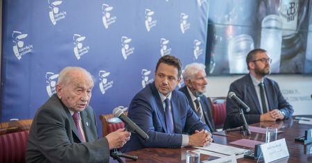 Powstanie Warszawskie. Apel do warszawiaków o uczczenie Bohaterów Powstania