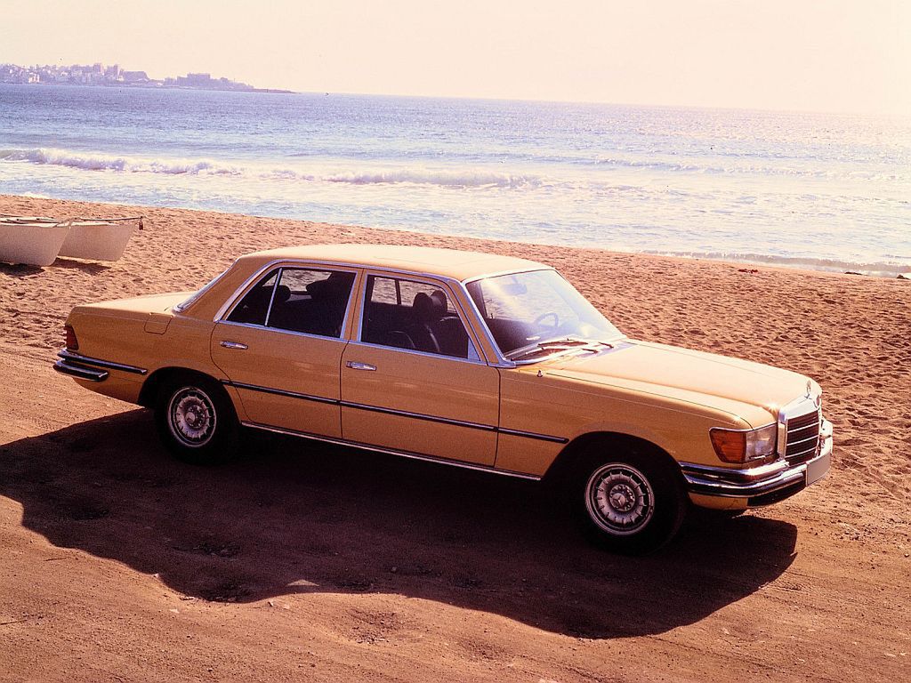 1974 Mercedes-Benz Klasy S 450 SEL 6.9 (fot. auto-classiche.it)