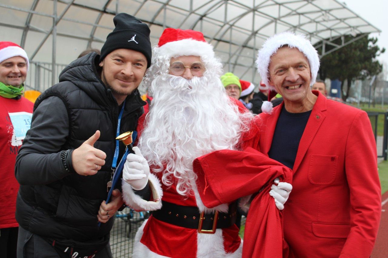 Radomsko: Bieg "Szansa na 5" 2025 w świątecznym klimacie