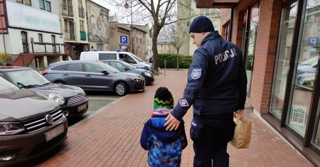 Krzyczał na dziecko w restauracji. Wezwano policję