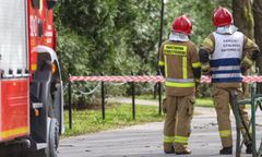 Rozbili się o drzewo. Nowe fakty ws. tragicznego wypadku milionera