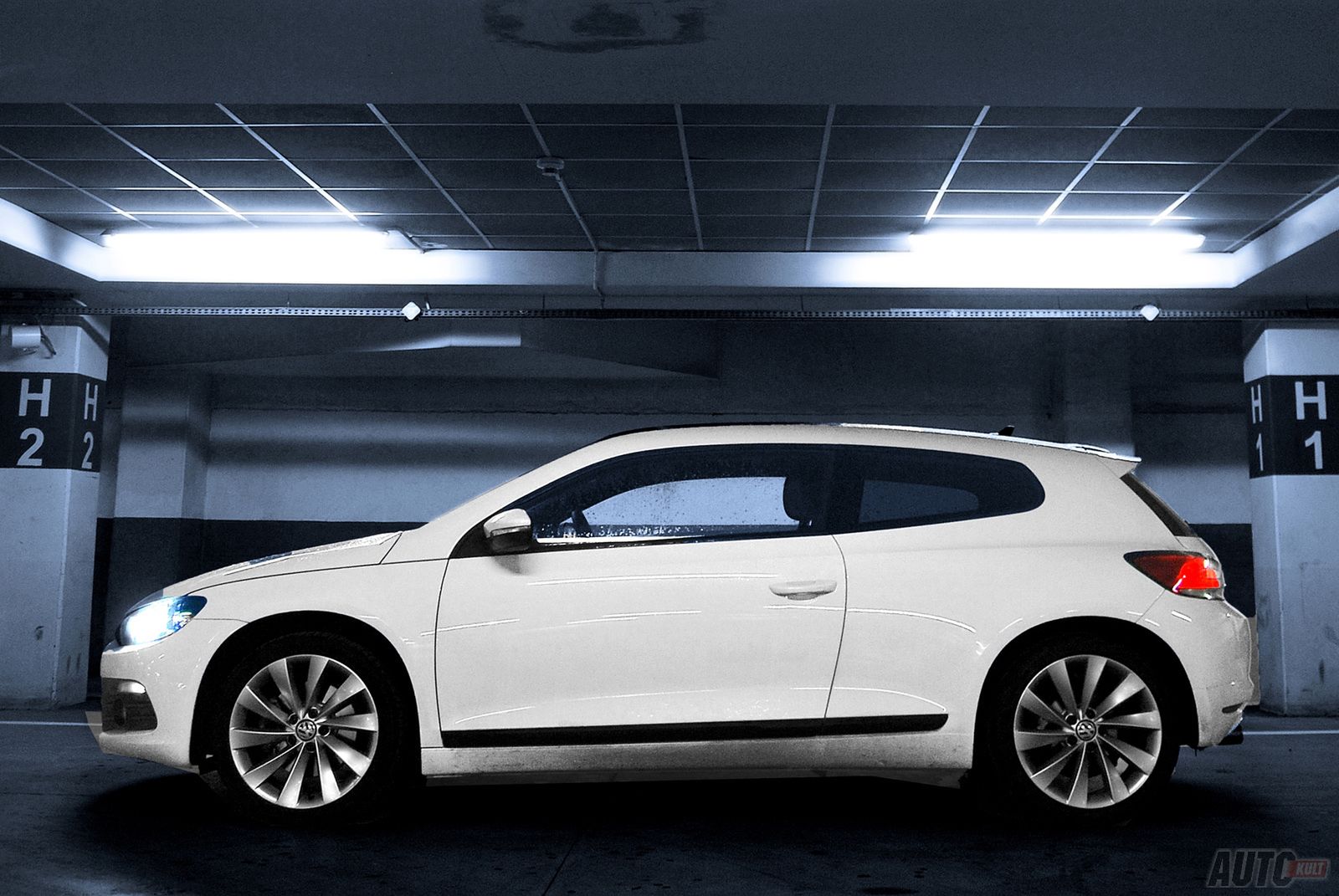 Volkswagen Scirocco 2,0 TSI DSG - test Autokult