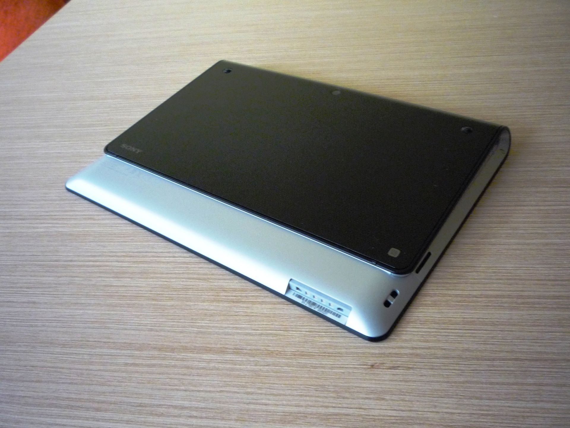 Sony Tablet S - indywidualista z japońskim rodowodem [test] 3