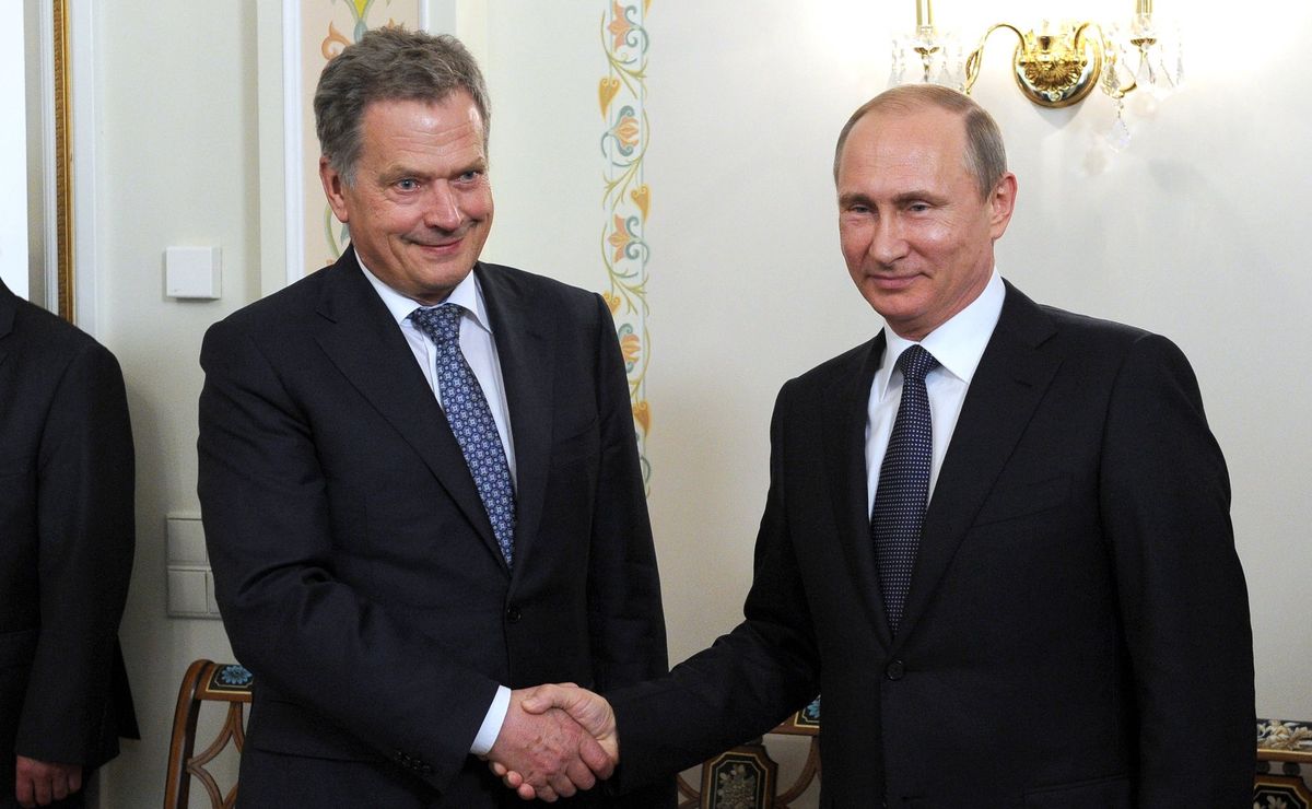 Prezydenci Finlandii i Rosji mieli przez lata dobre relacje dyplomatyczne. Teraz jednak, jak ocenia Sauli Niinisto, Putin zdaje się być "zdeterminiowany" i trudny do przewidzenia (Wikimedia Commons) 