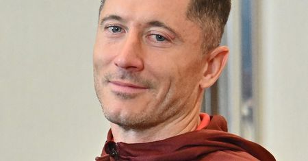 Tyle zarobił Robert Lewandowski w 2025 roku. Media podały ZAWROTNĄ kwotę